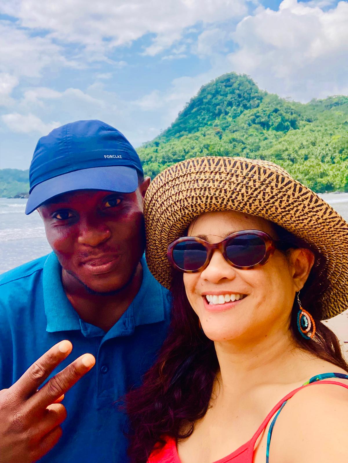 Na Praia Das Setes Ondas Com Cliente